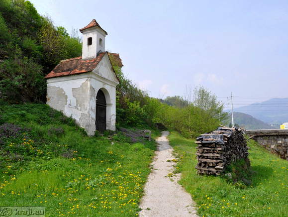 Pot do cerkve Matere Božje