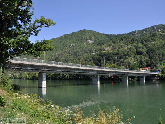 Most čez reko Savo na poti med Zidanem Mostom in Sevnico