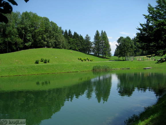 Ivarcko lake near Kotlje