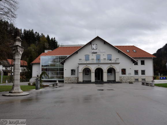 National Home - Library Mezica