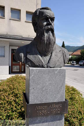 Bust - Anton Askerc (1856 - 1912)
