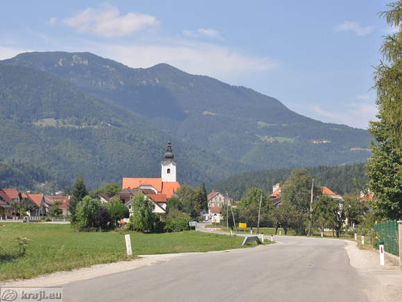 Rečica ob Savinji s cerkvijo svetega Kancijana