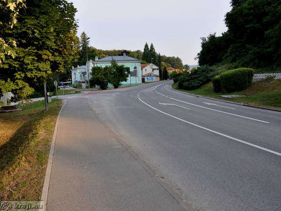 Coffeehouse and pizzeria Attems