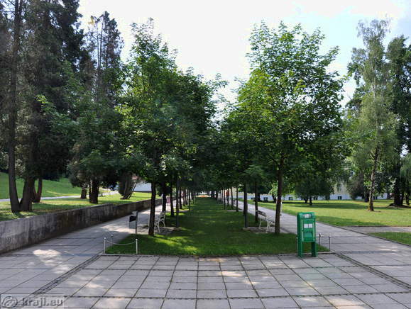 View back in the direction of Hotel Slovenija
