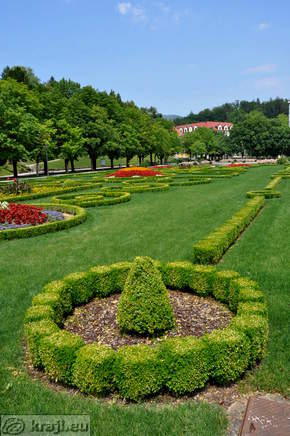 Nice settled park in Rogaska Slatina