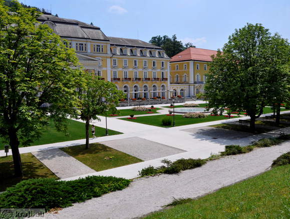 View of the park from the footpath below Hotel Aleksander