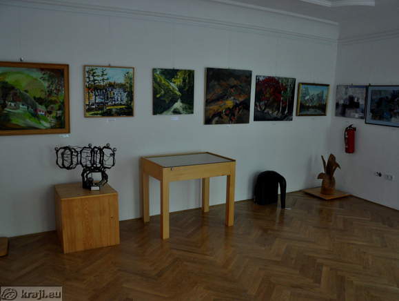 Strmol Burg - Ausstellungen und Schlosskammern