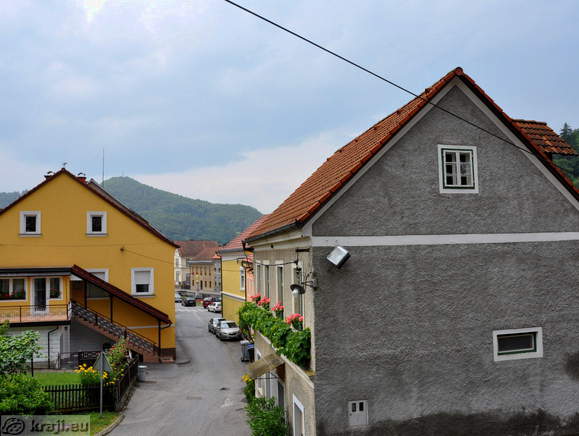 Slomškova ulica v Rogatcu