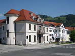 Slovenj Gradec - Pohorska cesta z okolico (Pohorje Straße mit Umgebung) - Kulturni dom - nekdanji Sokolski dom v Slovenj Gradcu