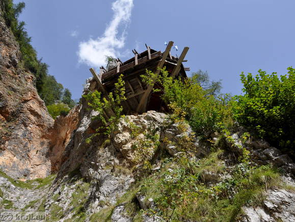 Pod Orlovim gnezdom