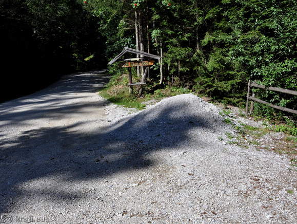 Solcava panoramic road and parking area at Iron water Spring