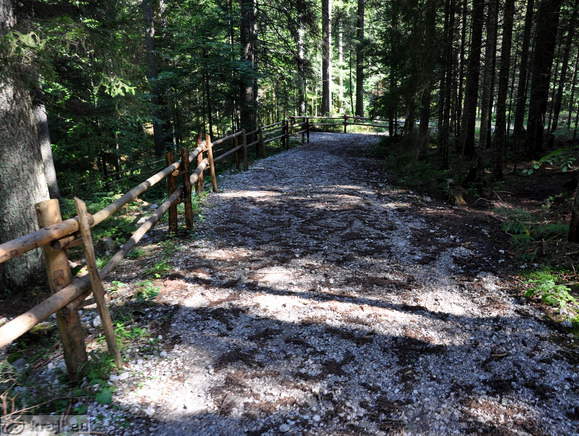 Path to the Iron water Spring