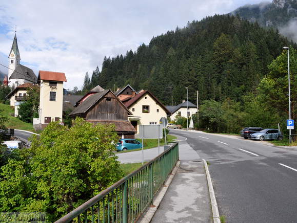 Most čez reko Savinjo