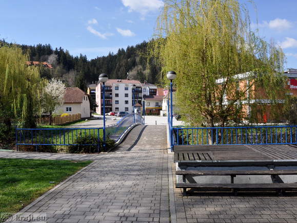 Bridge for walkers to the centre of Sostanj