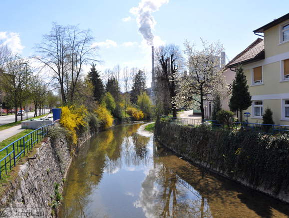 Paka River along Kajuh Street