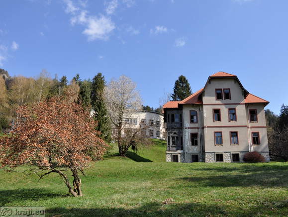 Propadajoče stavbe v Topolšici Propadajoče stavbe v Topolšici