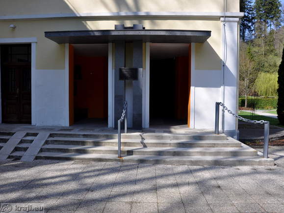 Memorial room of the German capitulation - Entrance
