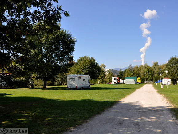 Kamp ob Velenjskem jezeru