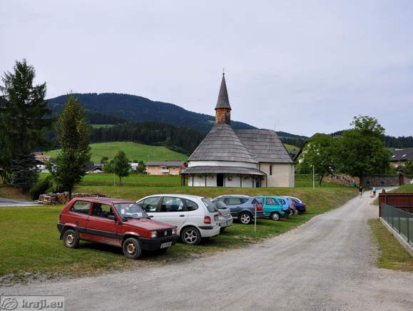 Cesta ob rotundi svetega Janeza Krstnika