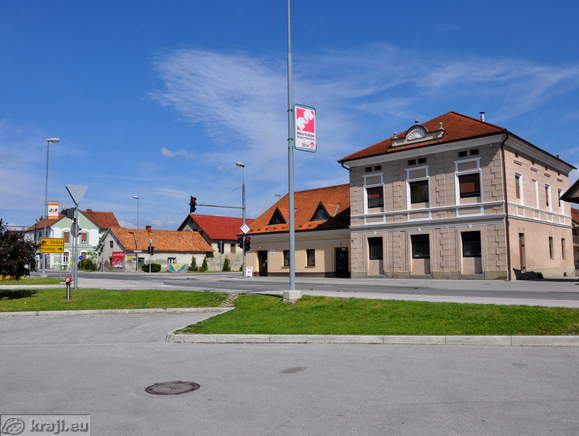 Rimska cesta pri Petrovem trgu v Šempetru