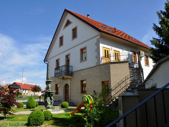 Turistična agencija Ojla