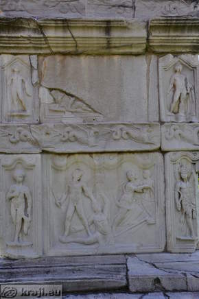The Tomb of the Spectatii - Relief
