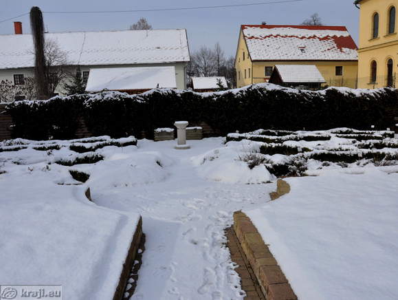 Zeliščni park pozimi