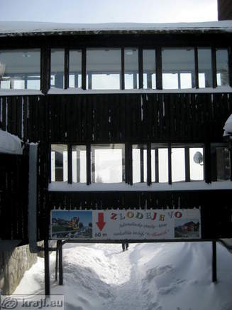 Podhod med Hotelom Planja in Rogla k sankališču in apartmajem