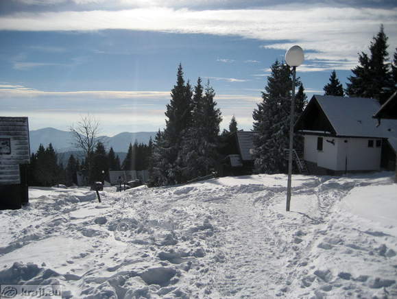 Apartmajsko naselje na Rogli