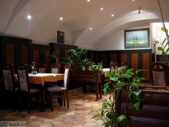 Valvasorjev hram - Inside