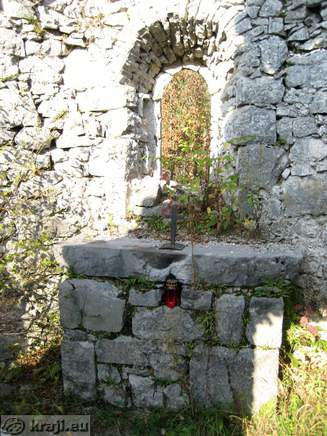 Rakov Skocjan - Die Ruinen der Kirche von St.. Kanzian