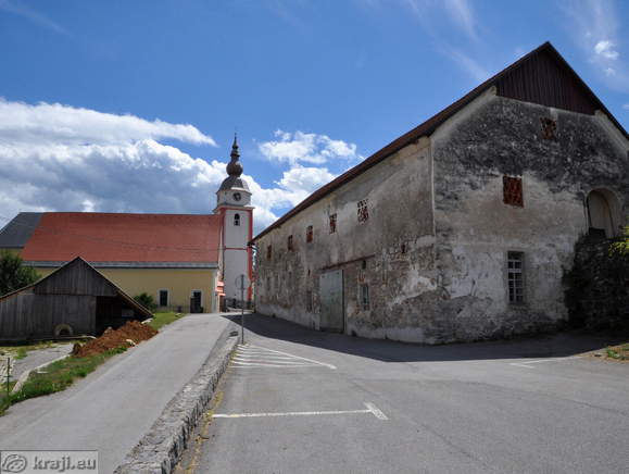 Stari trg pri Ložu - Pot na Ulako