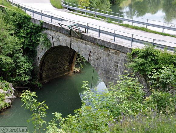 Skoflje Bridge from the 18th century
