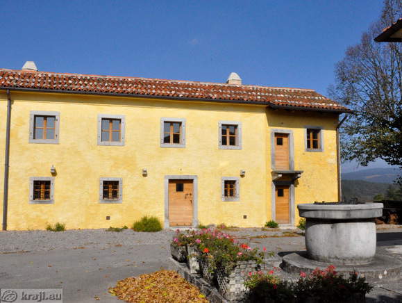 Dorf Skocjan