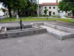 Stone troughs - Uppeer troughs 
