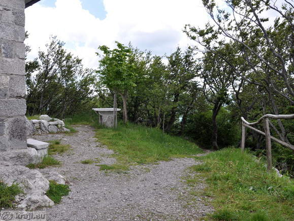 Pot v smeri Volče, Čepno ...