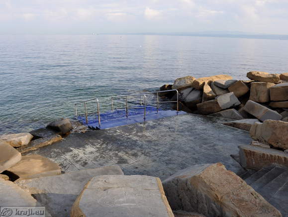 Stairs to the sea near Hotel Barbara