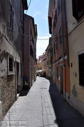 Koprska ulica v smeri proti Ljubljanski ulici v Izoli