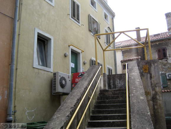 Izola - Ulica Alme Vivoda z okolico (Alma Vivoda Straße mit Umgebung)