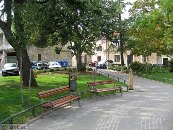 Izola - Trg padlih za svobodo z okolico (Markt für Freiheit und Umgebung gefallen)