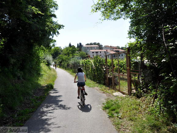 Ascent to the Salet Tunnel