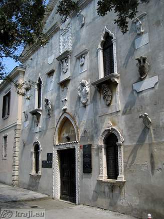 Fontico