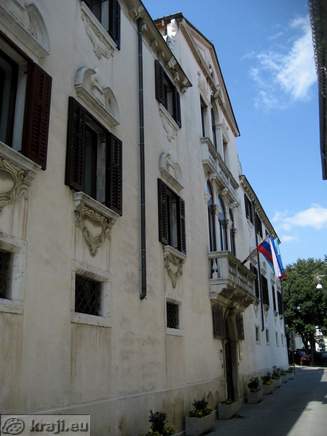 Gravisi - Barbabianca Palace in Koper