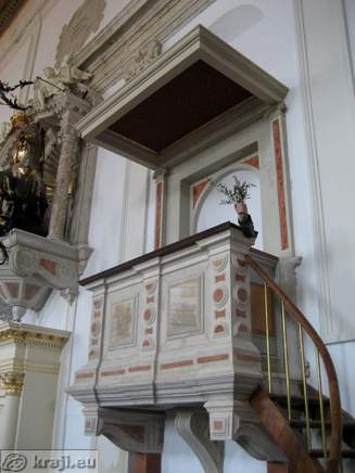 St. George's Church - Pulpit