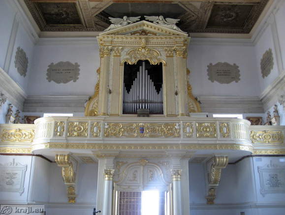 St. George's Church - Cathedral organ