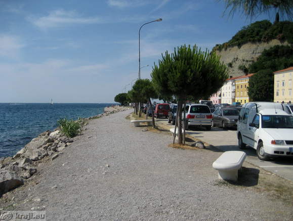 Obalna pot med Portorožem in Piranom