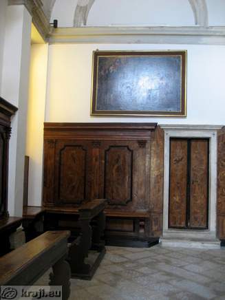 Cerkev Marije Tolažnice - Notranjost