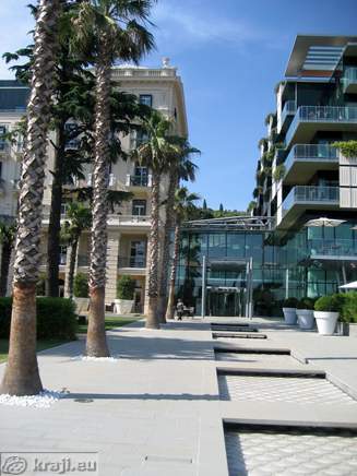 Kempinski Palace Portoroz Hotel - Entrance