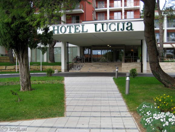 Metropol Resort (Grand Hotel Metropol) <br> Hotel Lucija ob obalni cesti