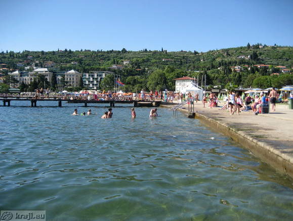 Beach with bathers